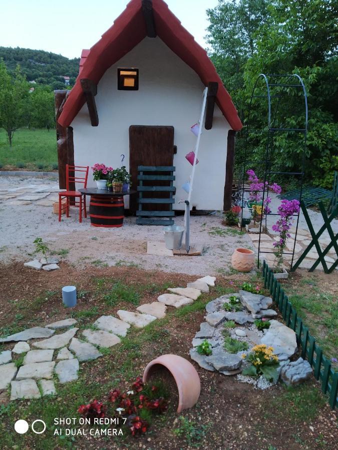 Hotel Krka Fairytale Little Castle Skradin Exterior foto